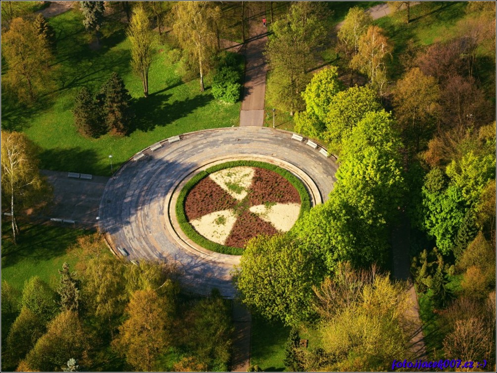 Klikněte pro zobrazení původního obrázku