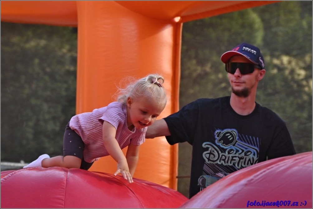 Klikněte pro zobrazení původního obrázku