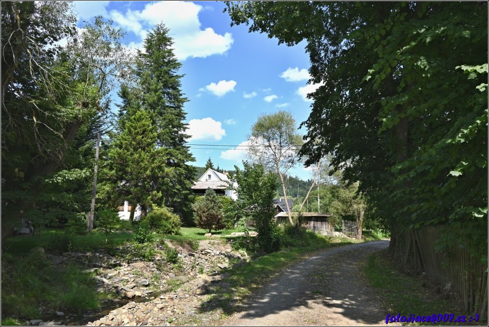 Klikněte pro zobrazení původního obrázku