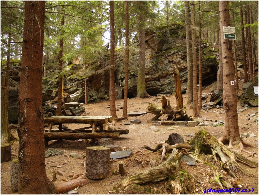 Klikněte pro zobrazení původního obrázku